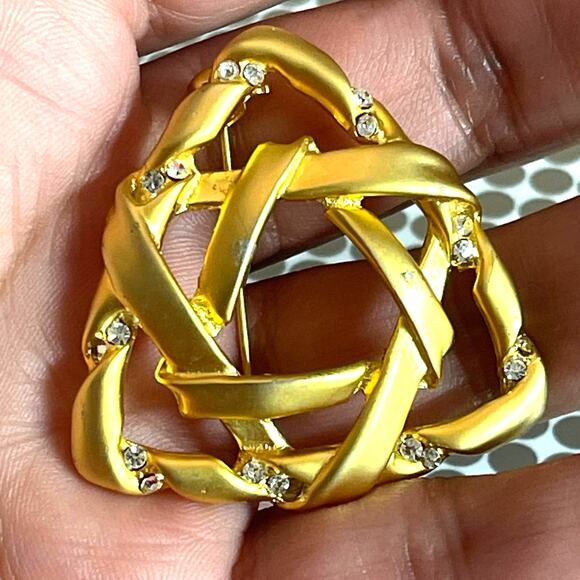 Vintage Gold Tone Rhinestones Brooch Triangle Lapel Pin B#18 - Picture 3 of 6